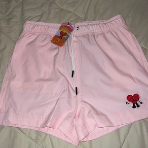 Pink official Un Verano Sin Ti shorts